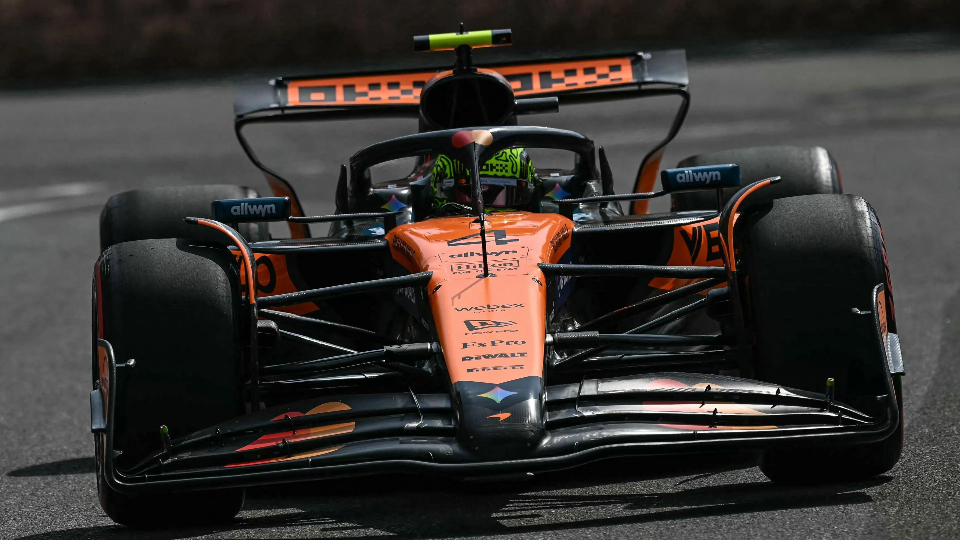 Norris Leads Piastri in Baku First Practice